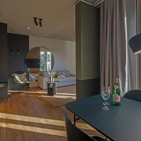 B5 Aparthotel