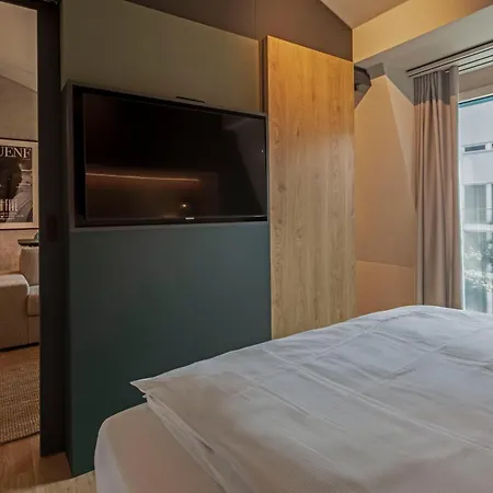 B5 Aparthotel *