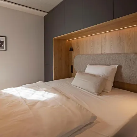 B5 Aparthotel